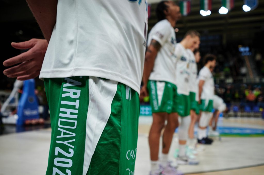 Thomas Deavi è il primo sustainability manager nella pallacanestro italiana e uno dei primi nello sport nazionale